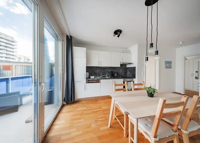 Great - 2 Bedrooms - With Parking