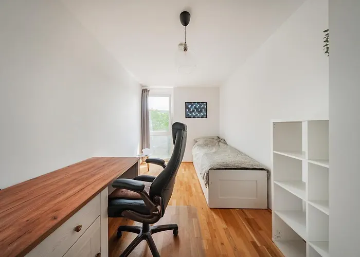Great - 2 Bedrooms - With Parking Appartement *